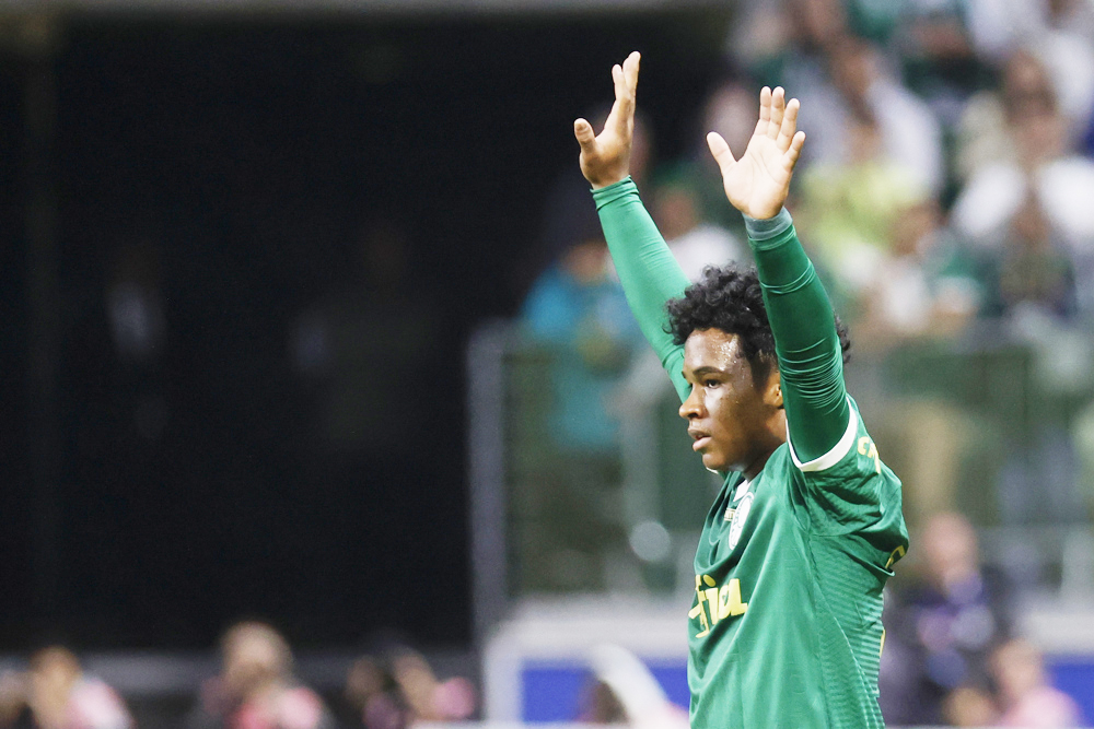 Endrick, en su adiós al Palmeiras: “Voy a intentar no llorar de nuevo…”