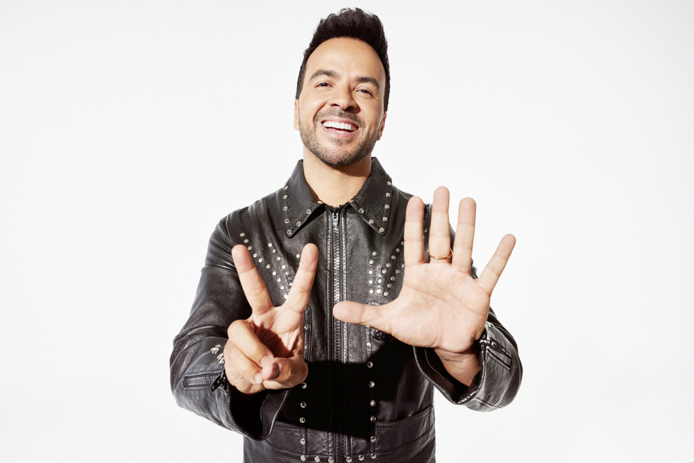 Luis Fonsi toma “un viaje emocional” al sacar un nuevo disco para sus 25 años de carrera