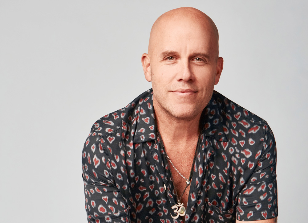 Gian Marco lanza ‘Aún me sigo encontrando’, un disco introspectivo en el que se reinventa