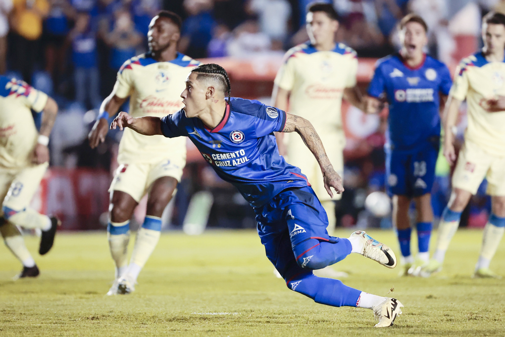El brasileño Jardine destaca fuerza mental del América para rescatar empate con Cruz Azul