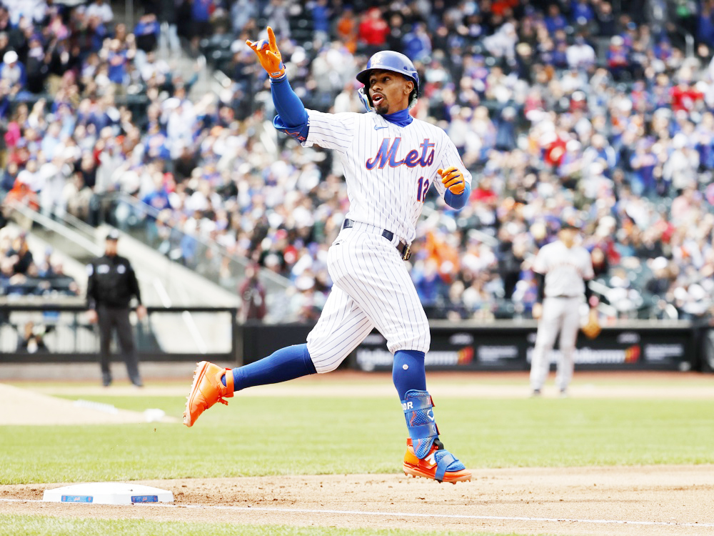 El puertorriqueño Lindor responde y los Mets dejan en el terreno a los Cachorros