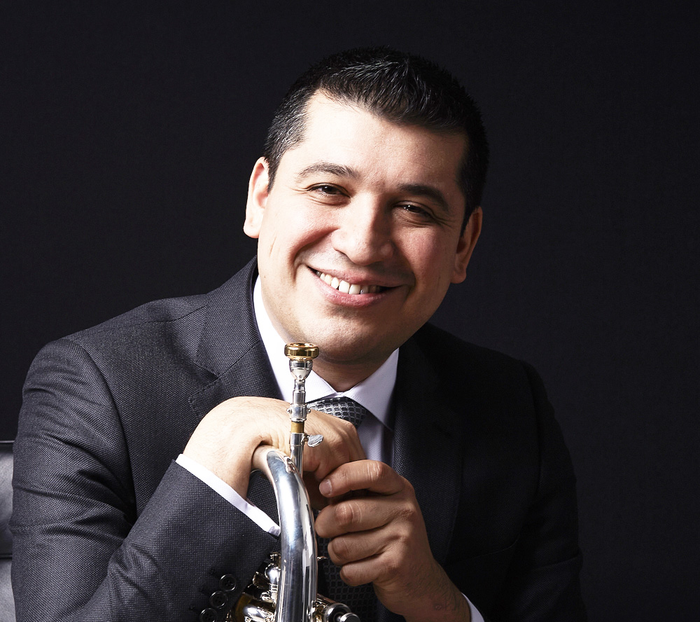 Trompetista Pacho Flores llama a “desarrollar los instrumentos” para ampliar el repertorio