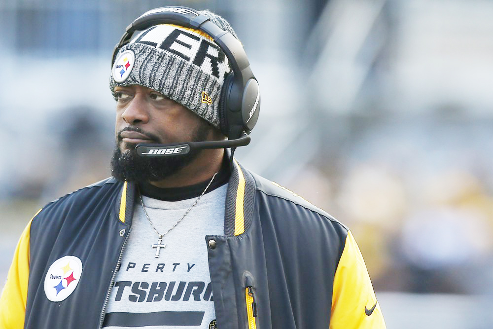 Steelers rechazan quinto año del corredor Harris y del pasador Fields, que quedarán libres