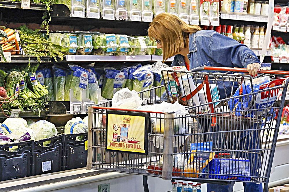 Anuncian bajadas en el precio de los alimentos, tras años de subidas