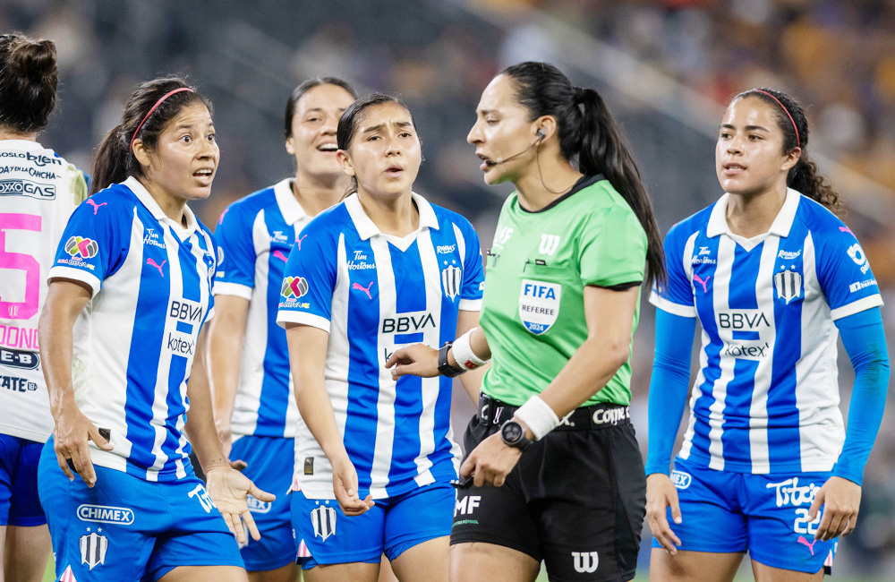 El Monterrey de la costarricense Valverde recibe al Pachuca de la goleadora Charlyn Corral