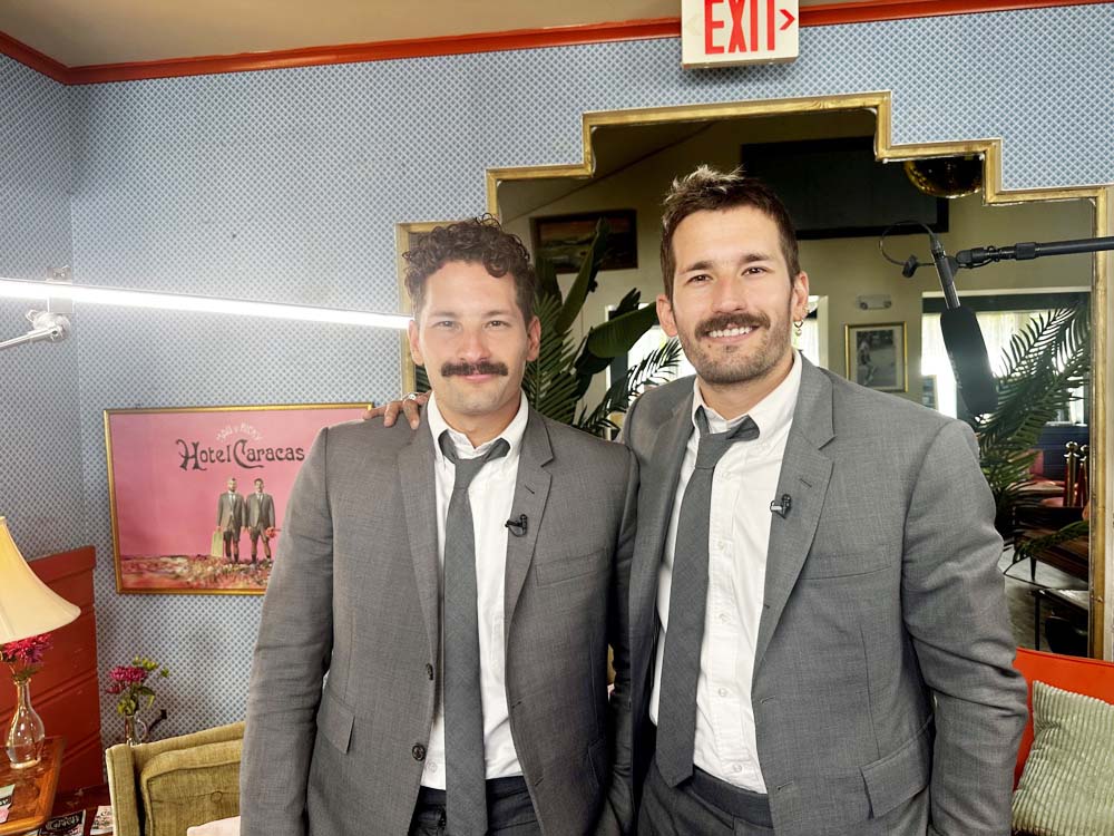 Mau y Ricky lanzan ‘Hotel Caracas’, un álbum de compromiso con su Venezuela natal