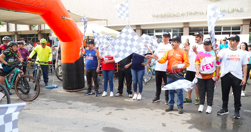 Celebra la UAT con gran éxito “rodada deportiva” familiar