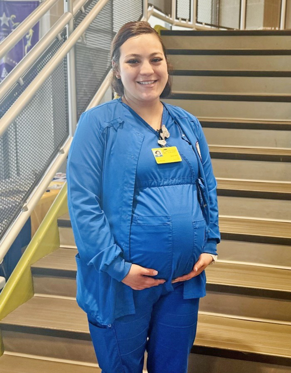 Sin limitaciones: navegar por la escuela de enfermería mientras se convierte en madre