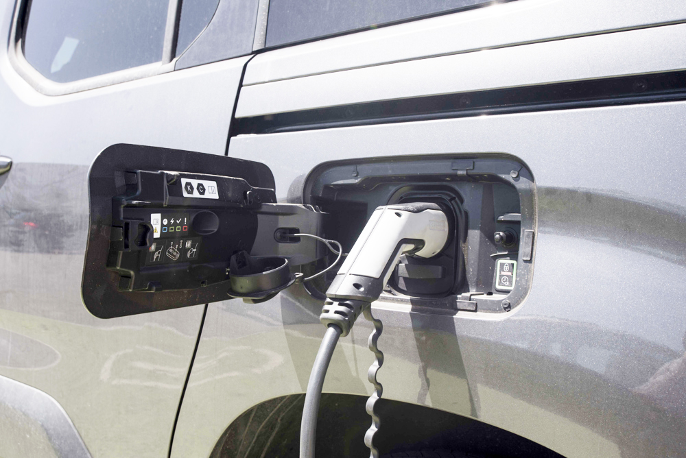 EEUU impondrá aranceles del 100 % a vehículos eléctricos chinos a partir del 1 de agosto