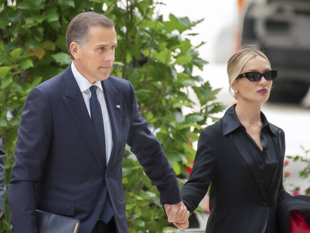 Los republicanos de la Cámara Baja de EEUU recomiendan imputar al hijo y hermano de Biden