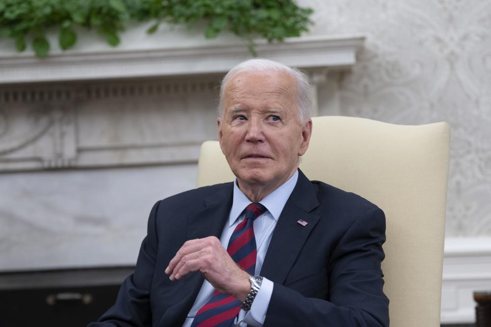 Legisladores y ONG celebran el plan de regularización de Biden: “un hito histórico”