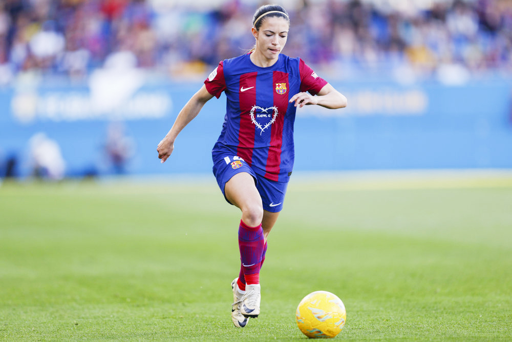 Aitana Bonmatí sufre una lesión muscular en el aductor y no jugará contra las Chivas
