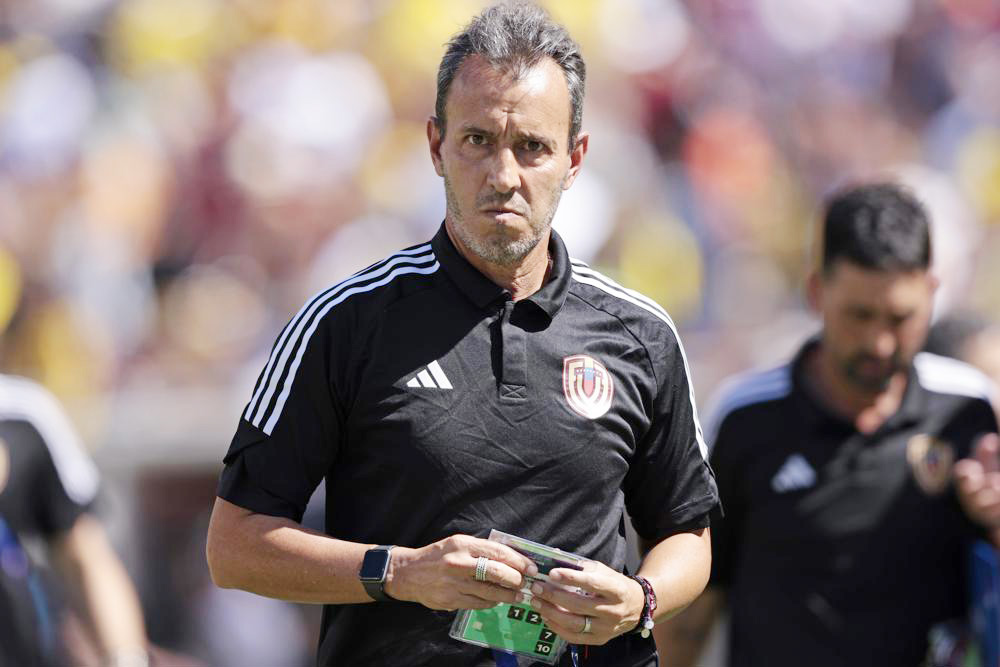 Fernando Batista quiere “asfixiar” a México: “Si los dejas jugar, lo puedes pasar mal”