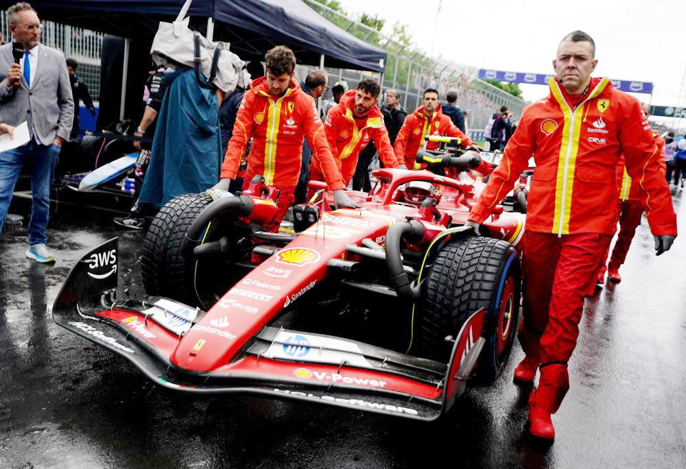 Carlos Sainz: Es un fin de semana para olvidar, no hemos sido rápidos en ninguna condición
