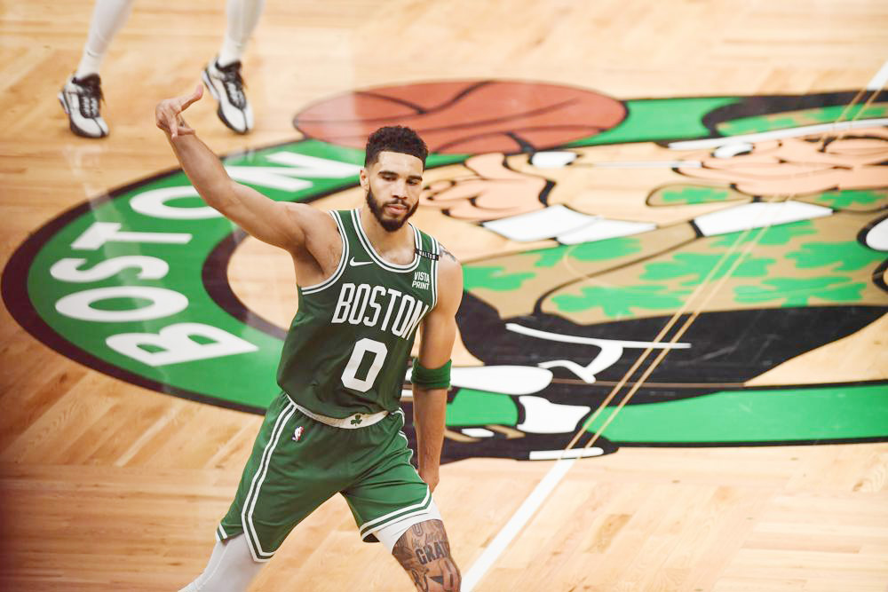 106-88. Los Celtics derrotan a los Mavericks y conquistan su anillo 18 de la NBA
