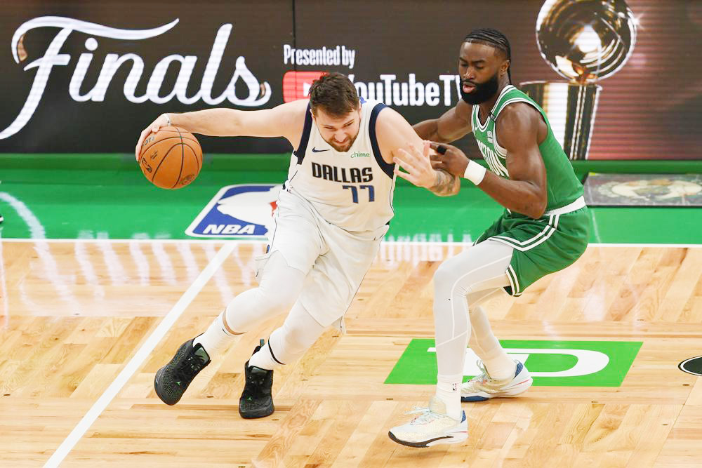 Doncic no puede contra una máquina perfecta