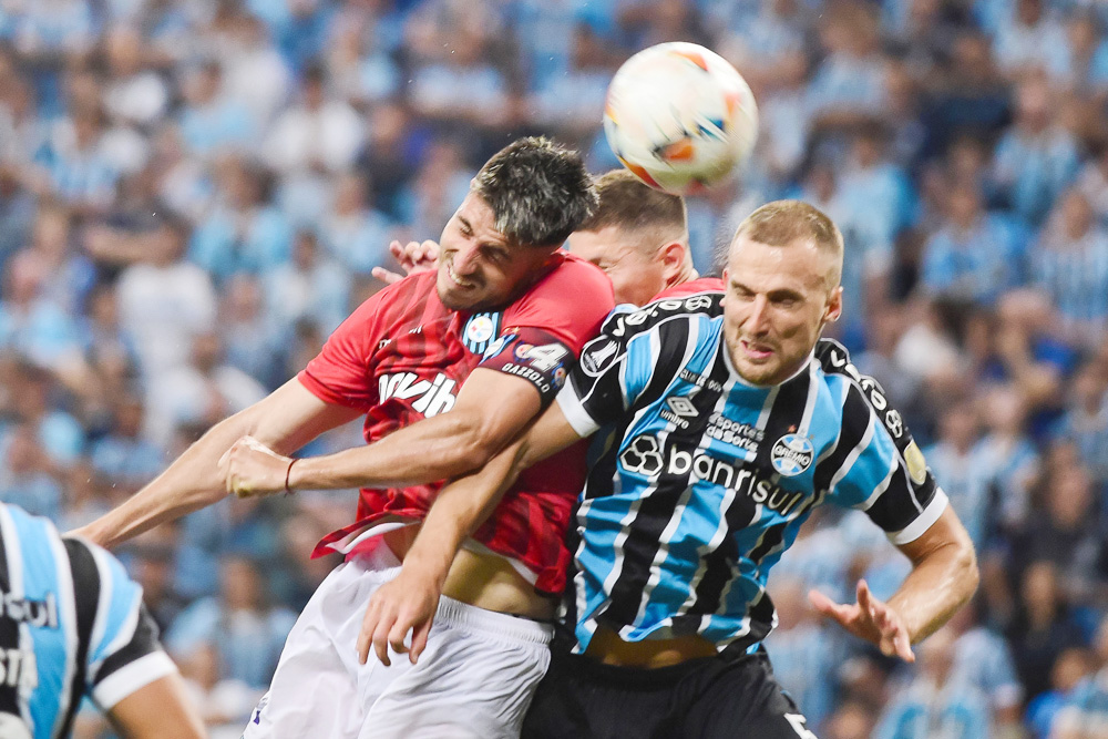 Gremio y Huachipato definen el avance a octavos de final en la Libertadores