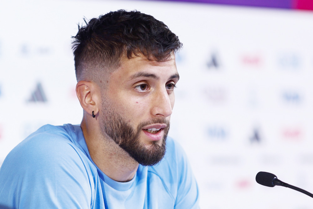 Rodrigo Bentancur: “Uno viene a la selección a dar lo mejor desde el lugar que toque”