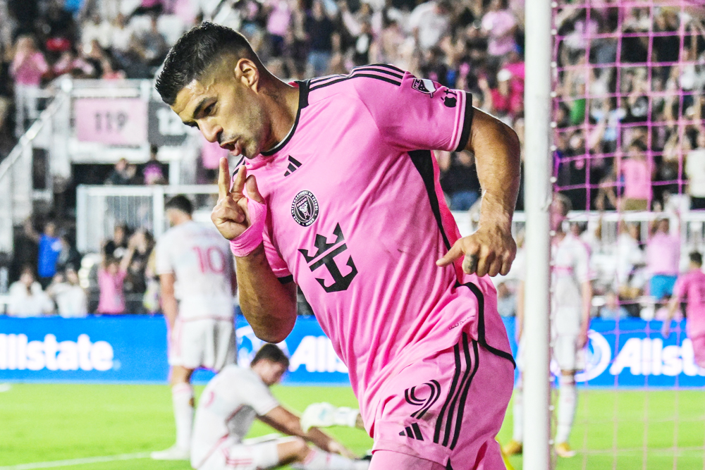 Luis Suárez y Darwin Núñez, presente y futuro del 9 de Uruguay