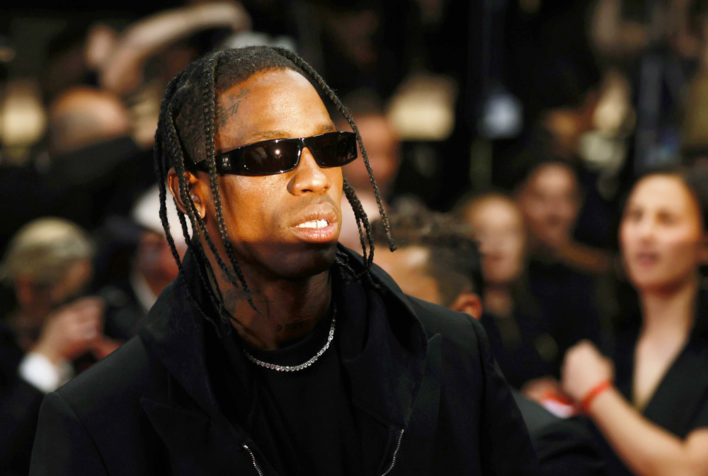 Arrestan al rapero Travis Scott, ex de Kylie Jenner, por allanamiento de propiedad