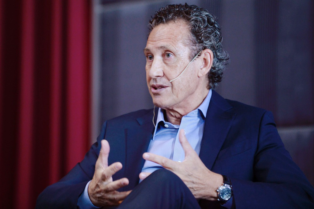 Jorge Valdano considera “dramática” la escasez de jugadores creativos en el fútbol actual