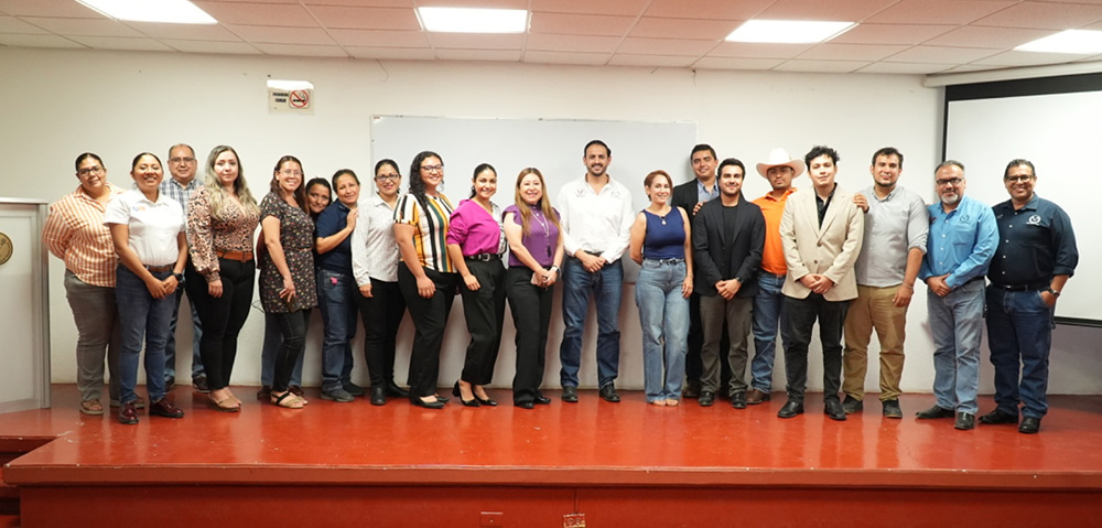 Destaca rector triunfo de emprendedores de la UAT en el certamen de la ANFECA