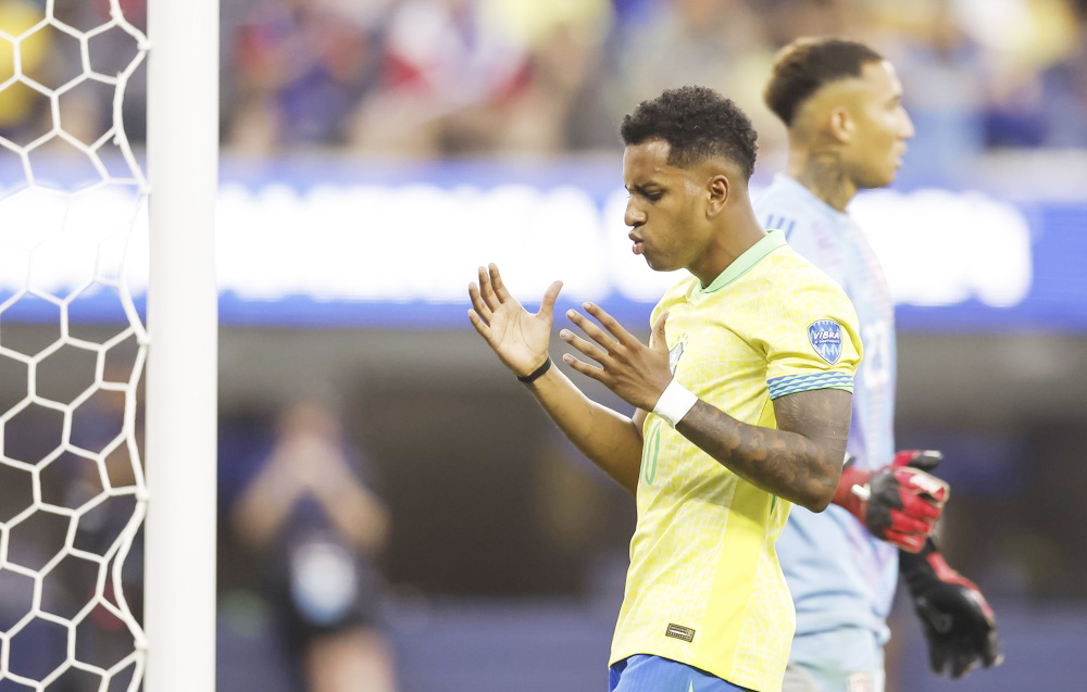 0-0. Costa Rica eclipsa el debut de Brasil con un ejercicio de resistencia