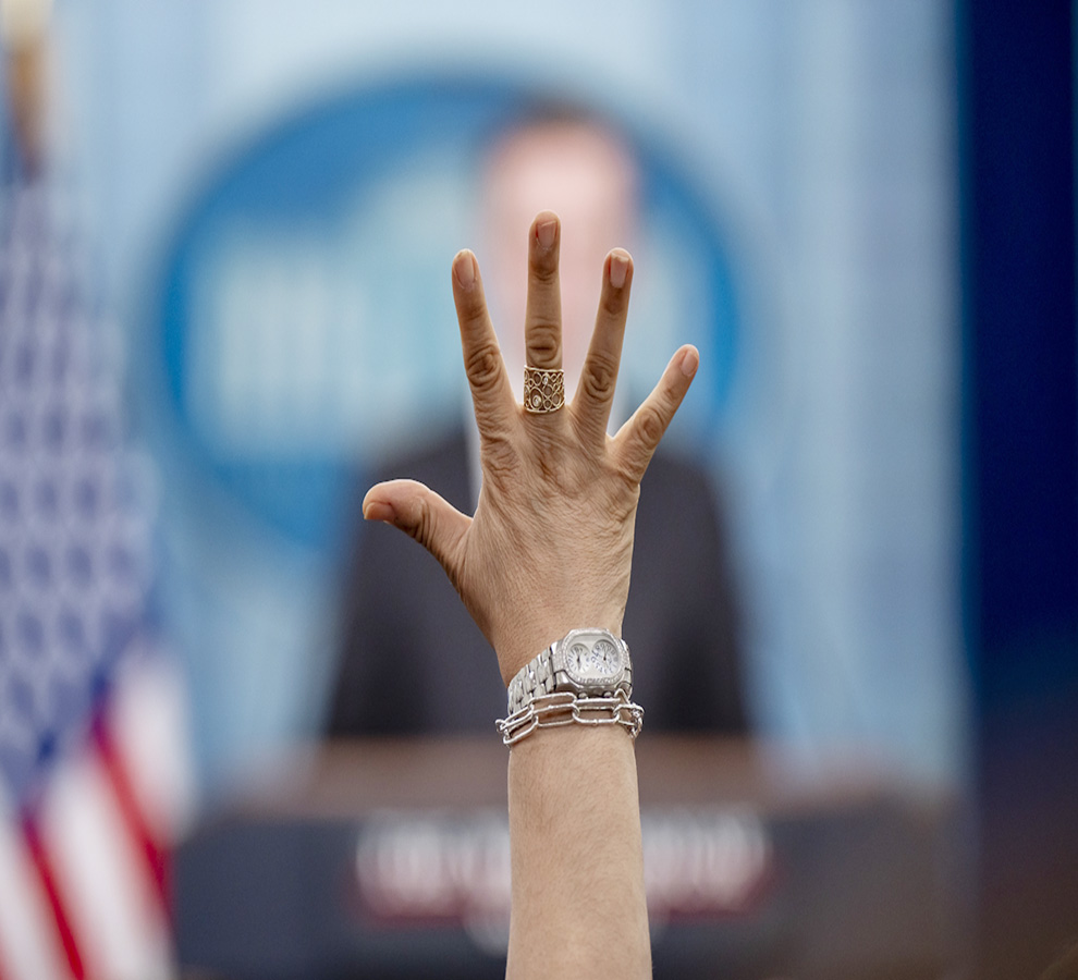 Estados Unidos se comprometió a aumentar inclusión de mujeres en la construcción