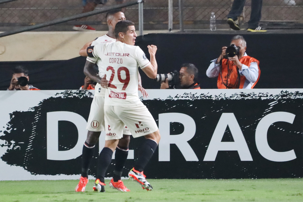 La U golea y Paolo Guerrero causa polémica en el inicio del Torneo Clausura de Perú
