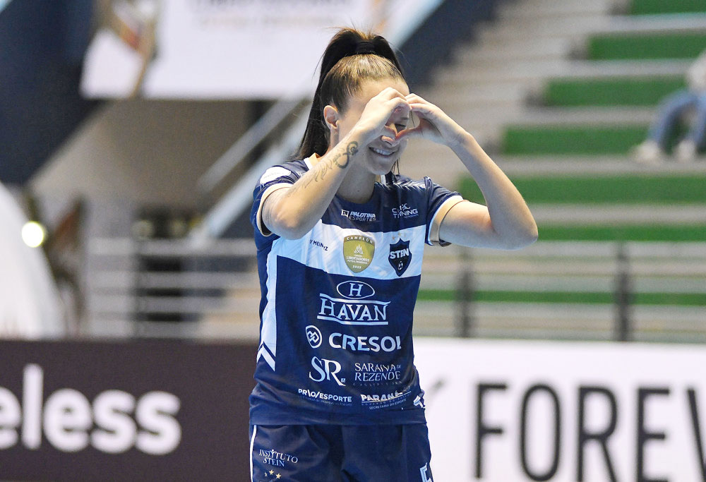Aplazan por intoxicaciones la segunda fecha de la Libertadores femenina de futsal