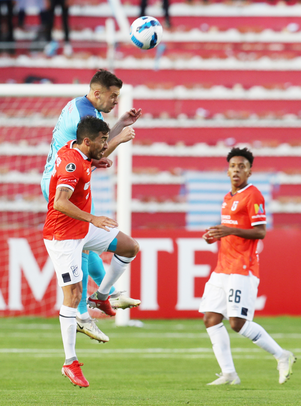 El mediocampista español Álex Granell regresa al Bolívar para jugar la Copa Libertadores