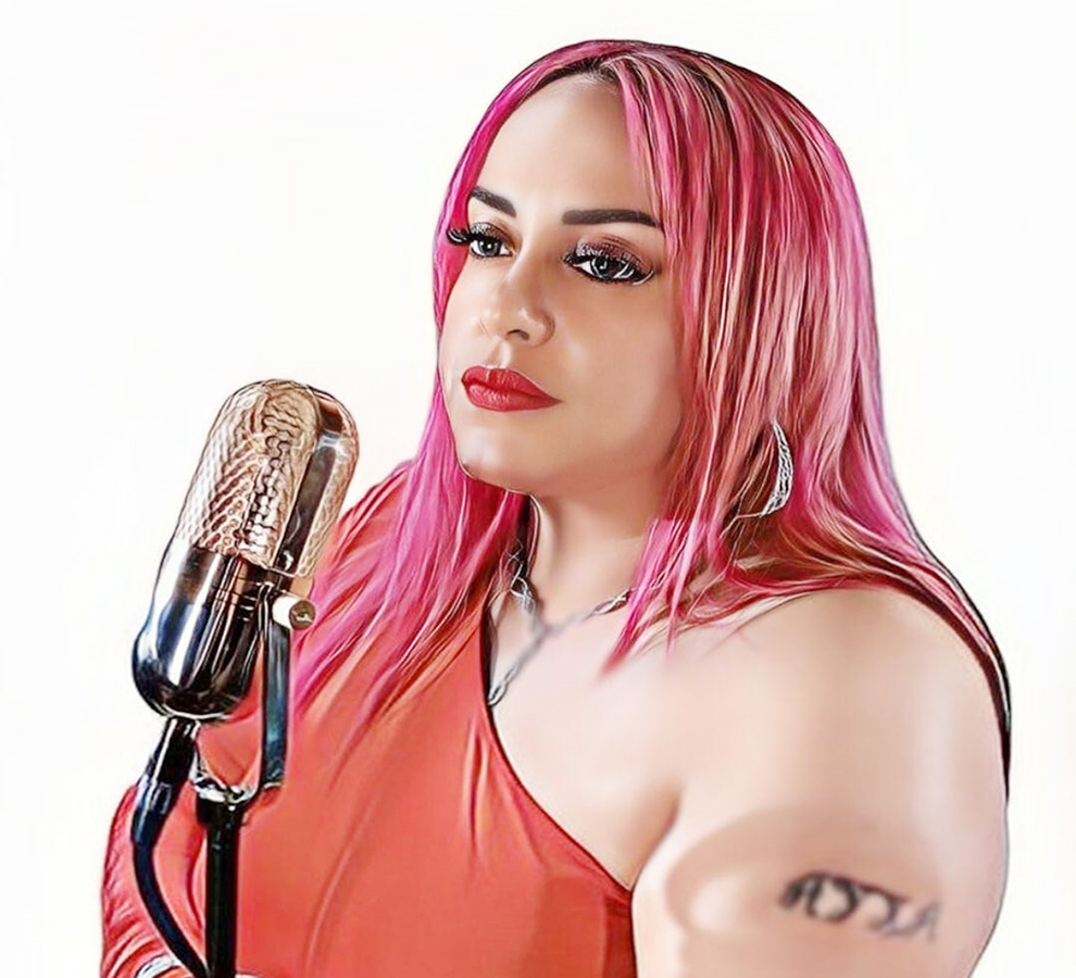 Liz La Voz de Oro lanza su nuevo merengue “Recuérdame Así”