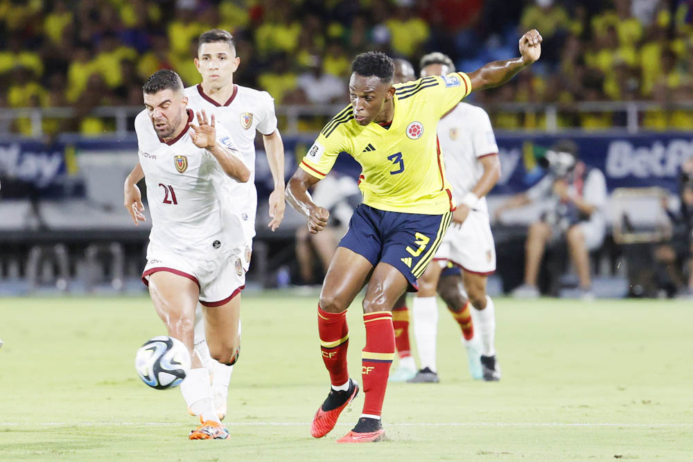 Jhon Lucumí evoluciona “muy bien”, pero se perderá el partido contra Brasil