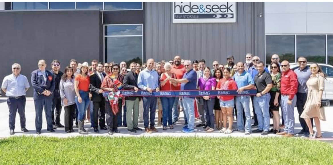 Inauguran Hide & Seek Self Storage Units