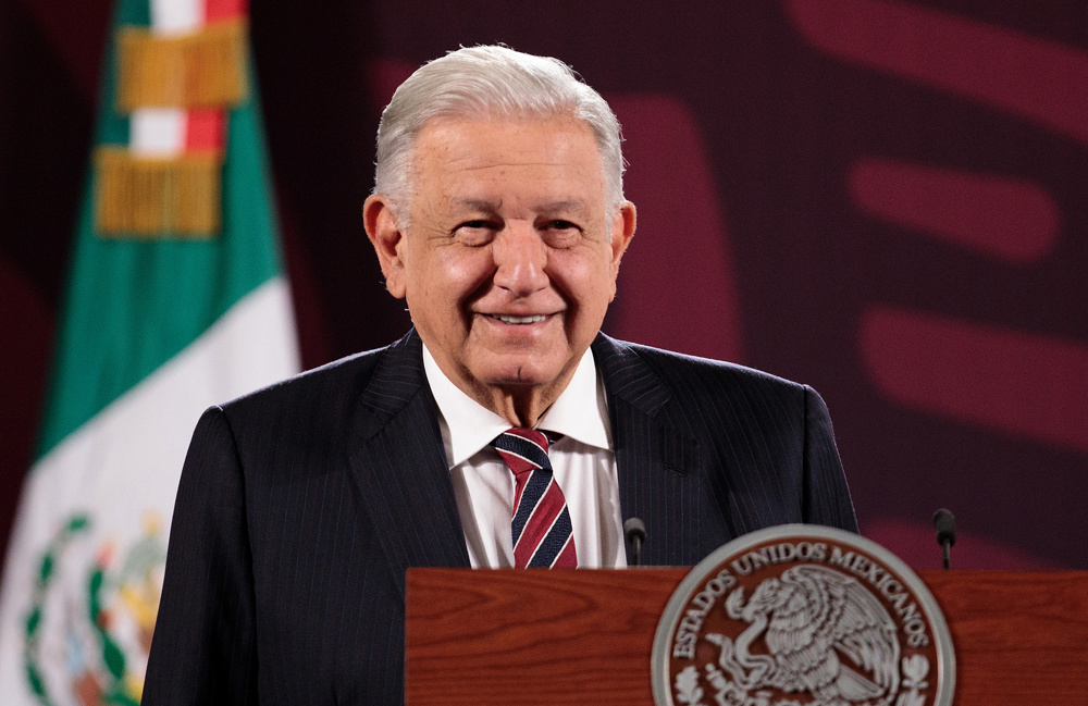 López Obrador niega que vaya a divorciarse de su esposa tras dejar Presidencia de México