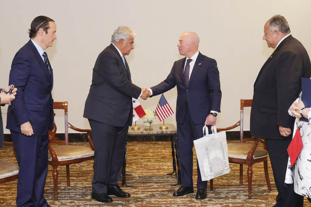 EE.UU. se “compromete a cubrir el gasto de la repatriación” de migrantes en el Darién