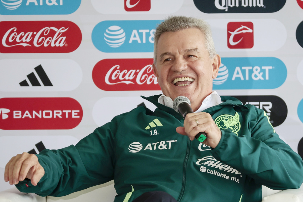 Javier Aguirre, dispuesto a llevar al Tri la filosofía barcelonista de Rafa Márquez