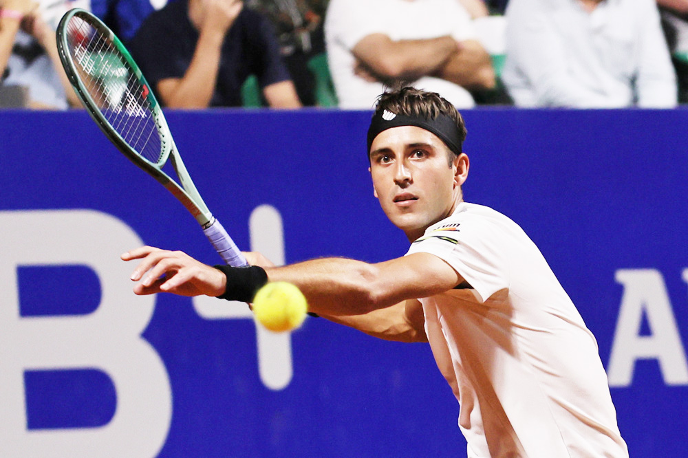 Badosa, Etcheverry, Carreño y Bouzas progresan en Cincinnati