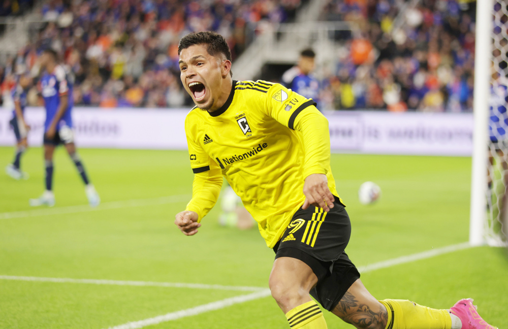 3-1. Un ‘Cucho’ Hernández magistral le da el título de la Leagues Cup al Columbus Crew