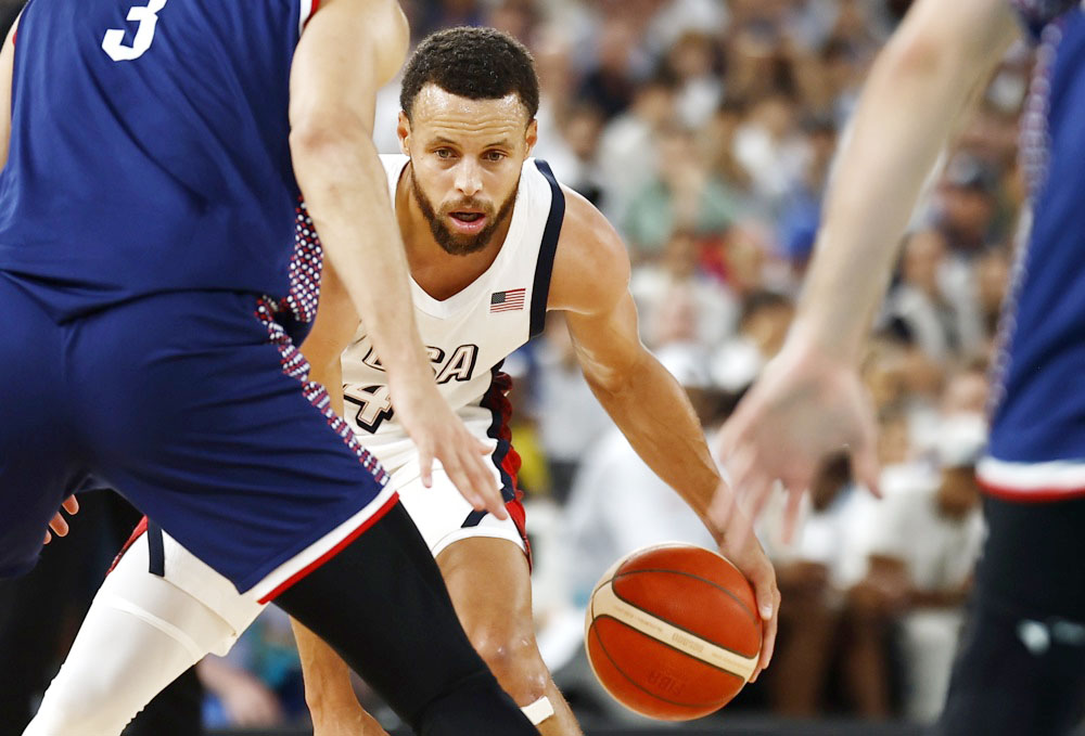 Curry: “Eso es lo bonito del equipo de EE.UU., cada día es alguien diferente”