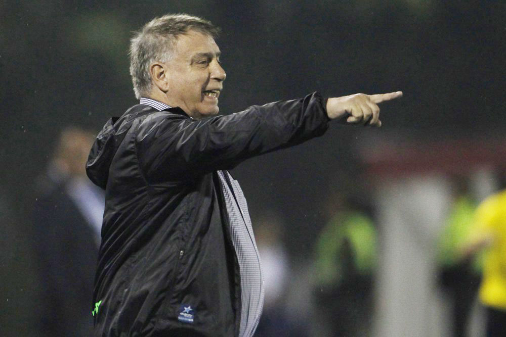 Mushuc Runa, del urguayo Almeida, escolta a los líderes en Ecuador: Liga de Quito y Orense