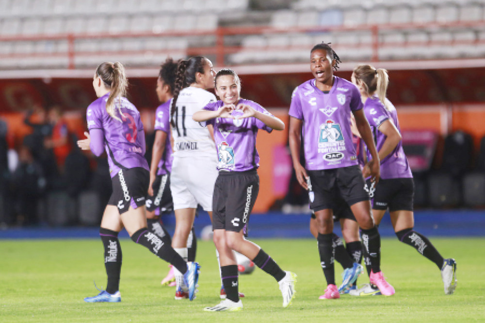 Alice Soto y Fátima Servín, las elegidas para dar brillo a México