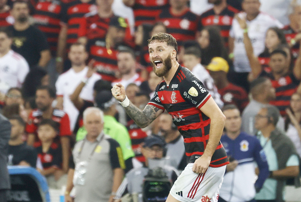 2-0. Flamengo vence a Bolívar y viaja a La Paz con una estrecha ventaja