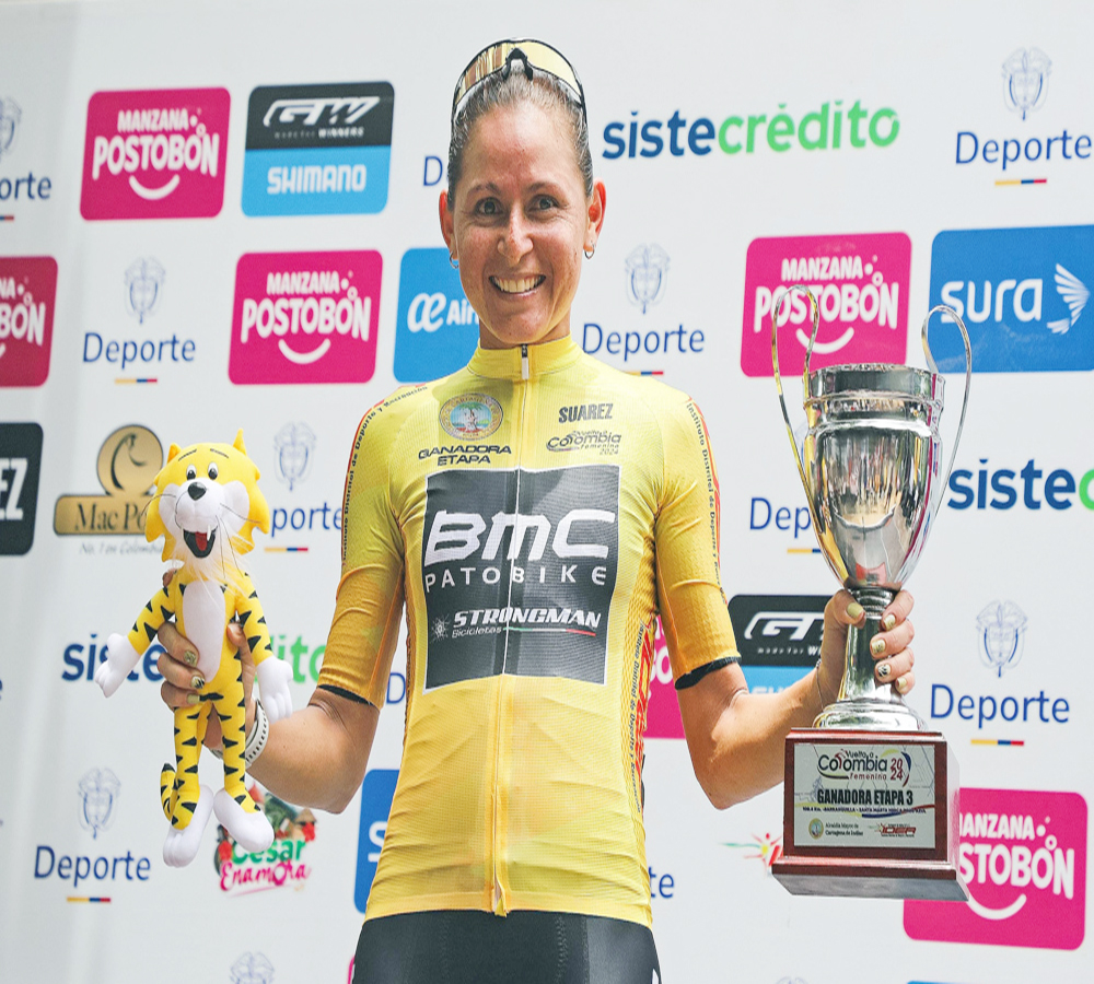 La ecuatoriana Esther Galarza toma el control de la Vuelta a Colombia