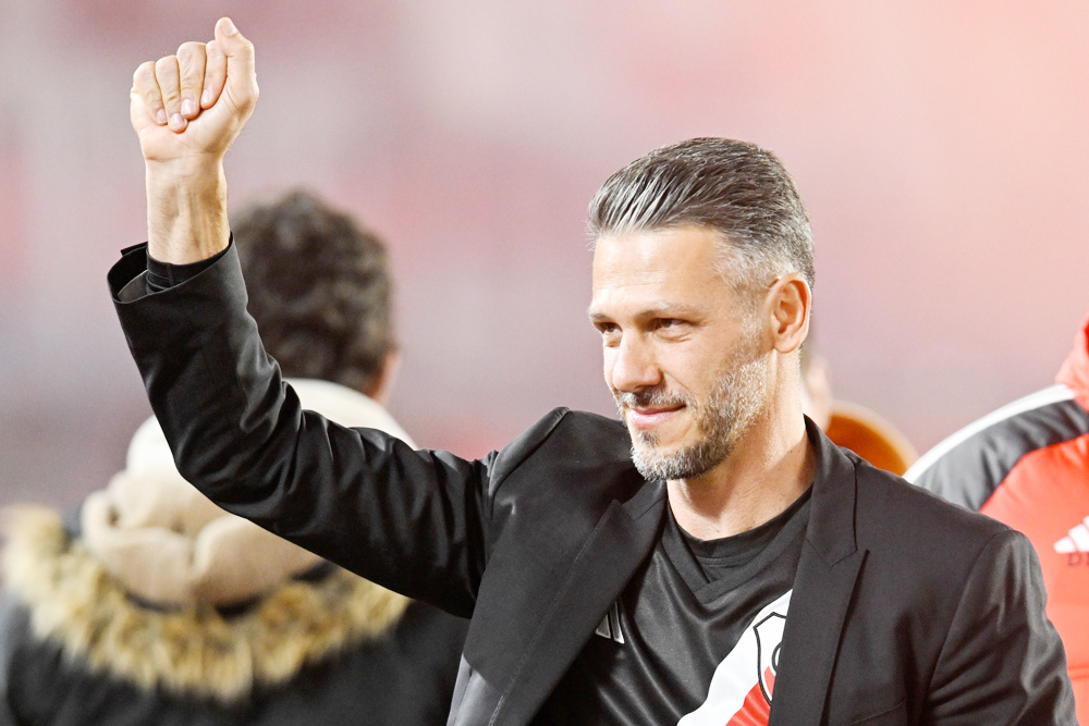 El debut del argentino Demichelis con el Monterrey destaca en regreso de la liga mexicana