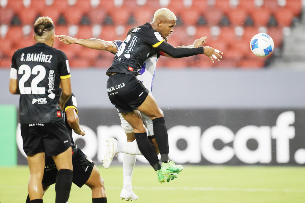1-0. CAI sufre para derrotar por la mínima a Port Layola en la Copa Centroamericana