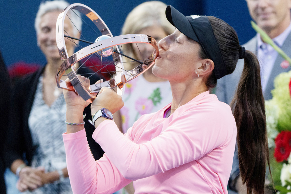 Pegula derrota a Anisimova y gana por segundo año consecutivo el abierto de Canadá