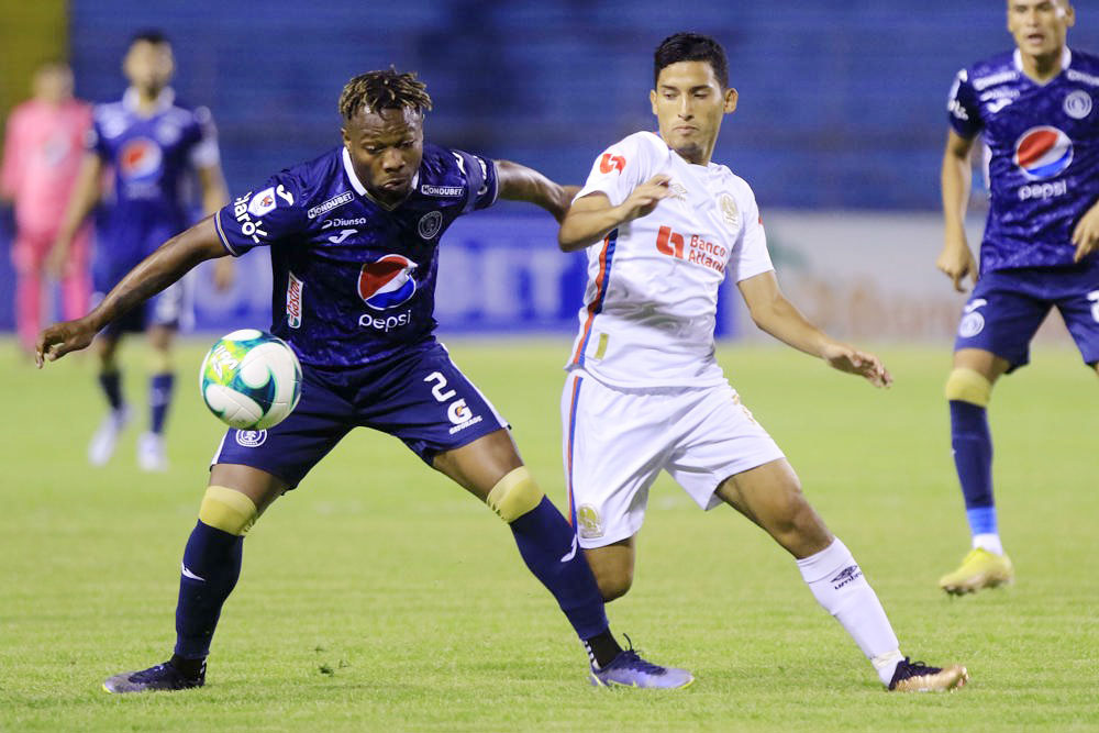 Real España sigue líder del fútbol en Honduras, tras el empata entre Olimpia y Motagua