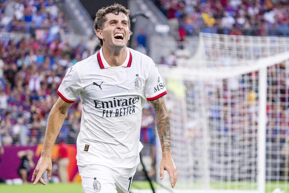 2-2. El Milan supera al Barcelona en los penaltis tras un doblete de Lewandowski