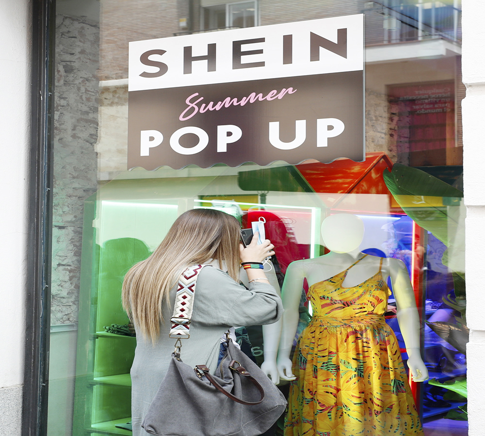 La gigante de la moda rápida Shein demanda a su rival Temu en EEUU por copiar sus diseños
